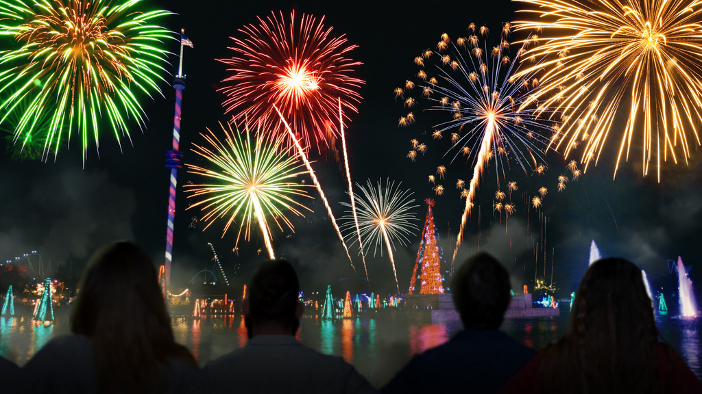 Fireworks Ring in New Year at SeaWorld Orlando Touring Central Florida